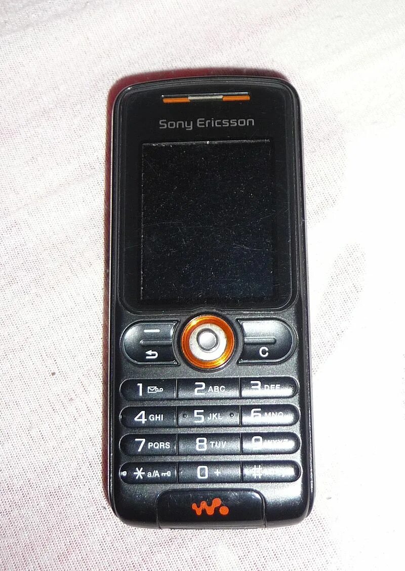 Ericsson w200. Sony ericsson w200i. Сони эриксон в 200 ай. Sony ericsson w210i. Сони эриксон w200 с колонками.