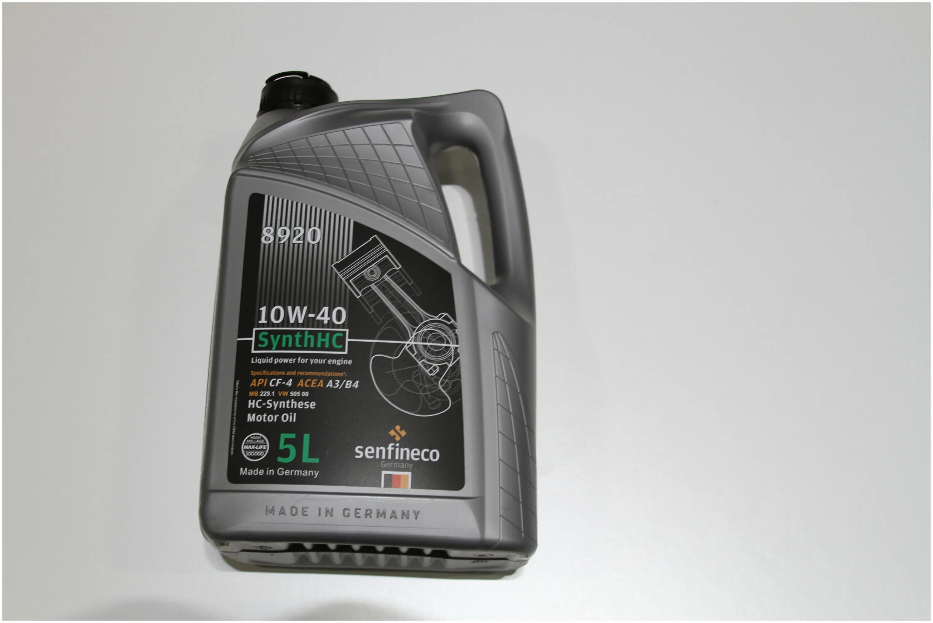 Lukoil luxe 5w-40 sn/cf. Favorit premium xfe 5w-30. Моторное масло такаяма 5w40. Лукойл люкс 5w30 sl/cf 4л синт. Takayama 5w-40 api sn/cf.