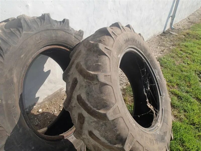Шина 420/70r24 nortec ac 200. 360 70 24 мтз. Автошина 360/70r24 nortec ac 203. 360/70r24 белшина. 360/70r24 белшина.
