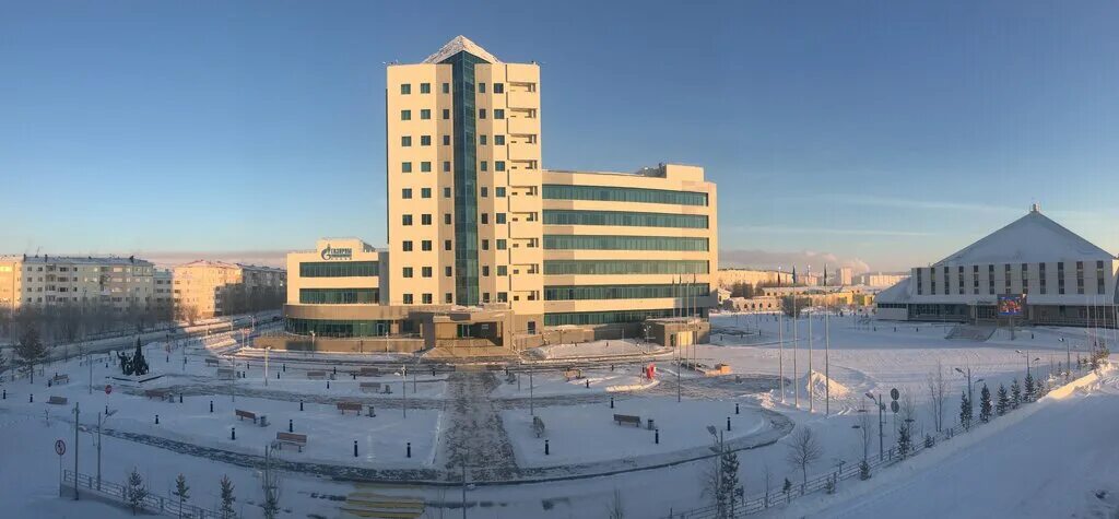 Газпром добыча ямбург логотип. Надым город газпром. Газпром добыча надым здание. Добыча надым. Газпром добыча надым здание.