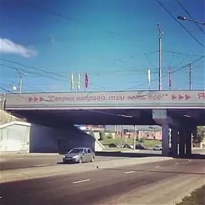 Гагаринский мост закрыли
