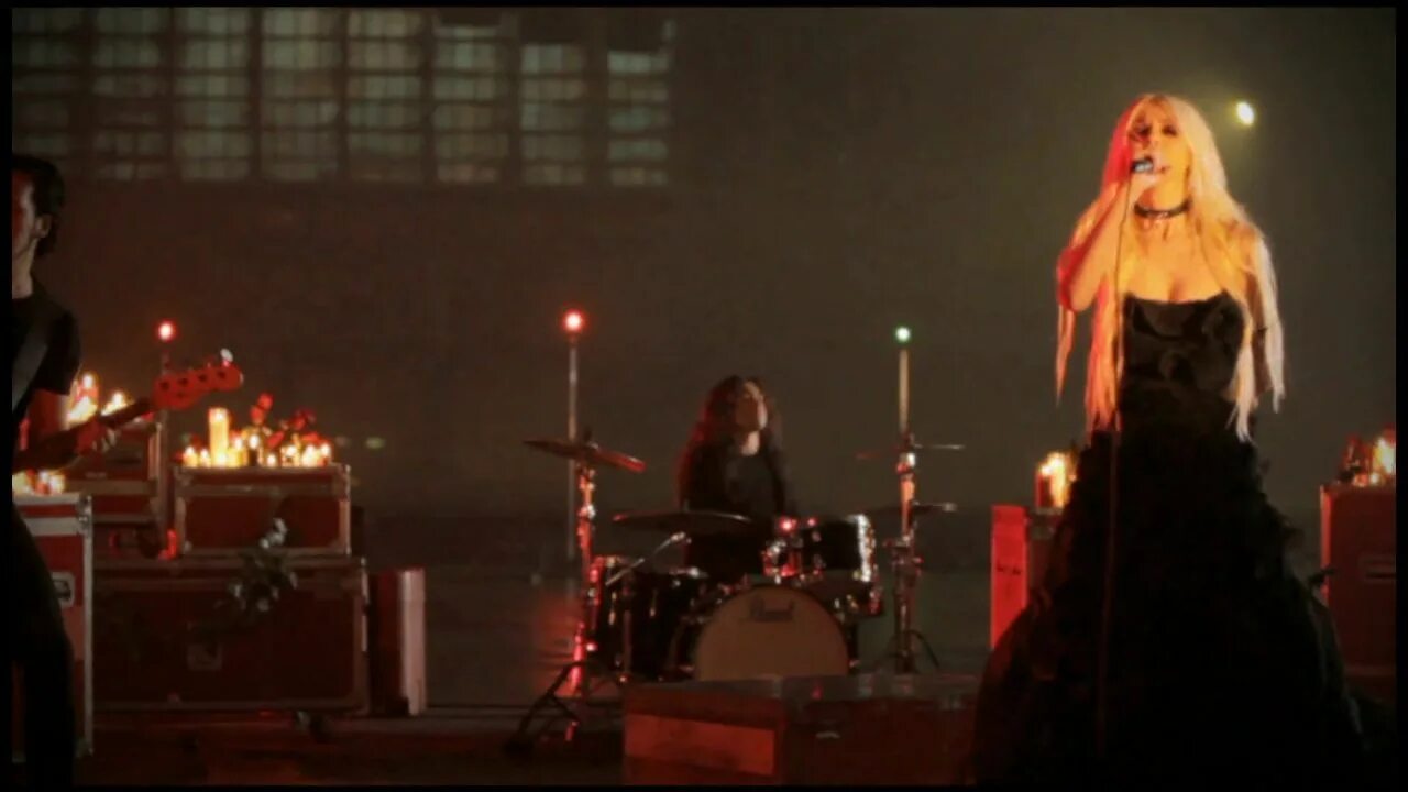 Just tonight the pretty reckless обложка. претти реклесс обложка. претти реклесс обложка. The pretty reckless акустика. Pretty reckless just tonight клип.