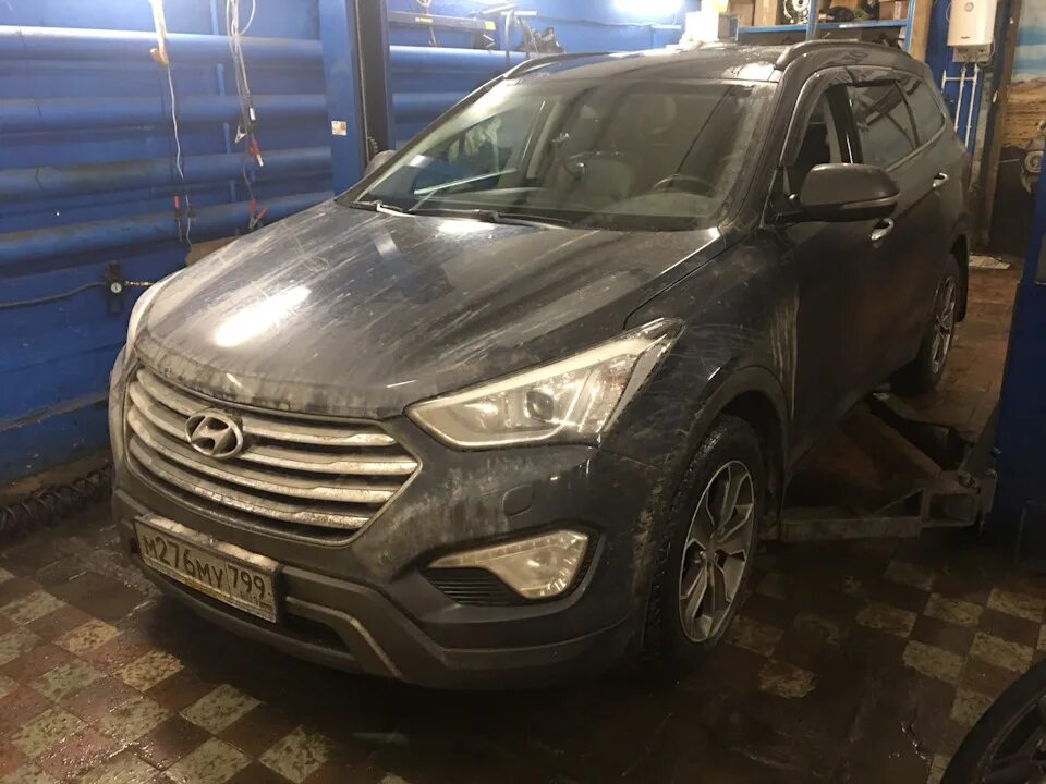 Хендай Гранд Санта Фе 3. Антихром Санта Фе 3. Санта Фе 3 черный антихром. Hyundai Santa Fe 2013 антихром. Полный привод санта фе 3