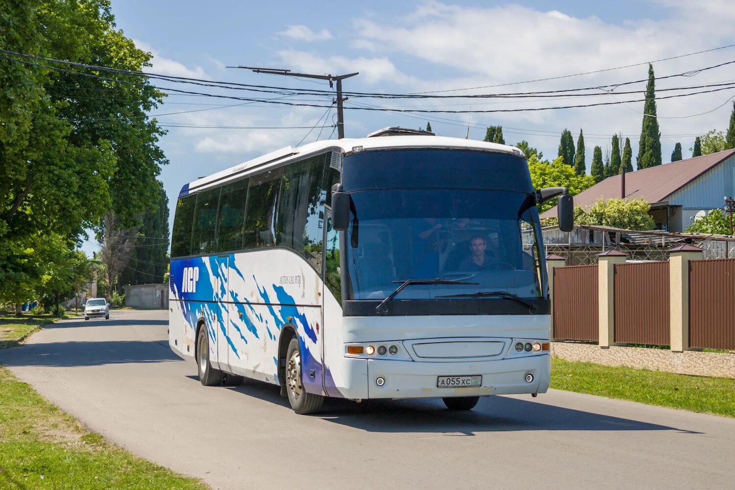 Абхазия автобусный тур 2024. Автобус Beulas Stergo. Beulas Stergo´e. Автобусы Абхазии. Маршрутка в Абхазии.