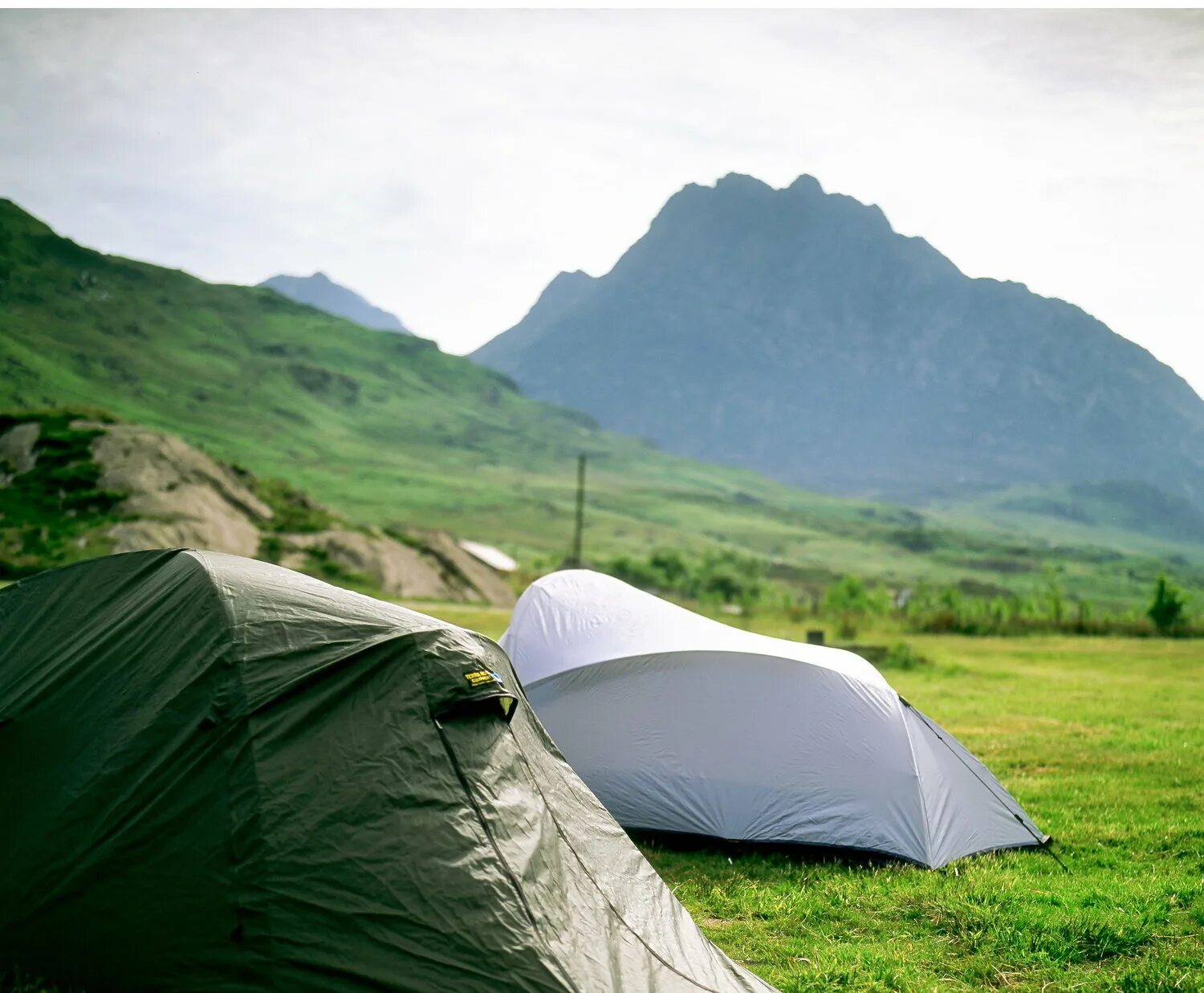 Tent картинка. Палатка kailas Holiday 4 Camping Tent Inca Yellow. Дизайн тента. Camping Hill range. Only camping