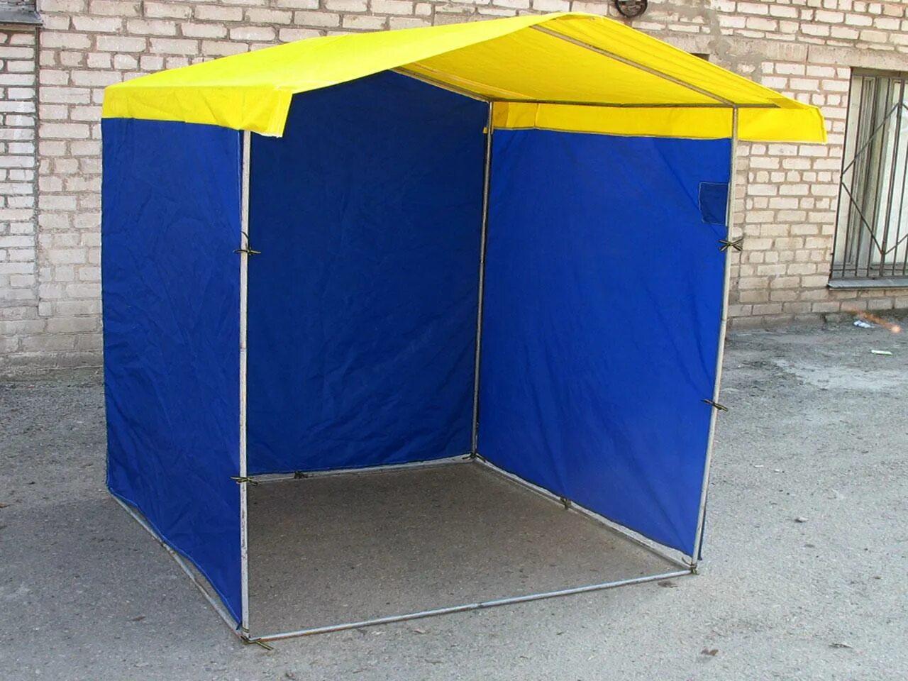 Купить палатку для уличной торговли