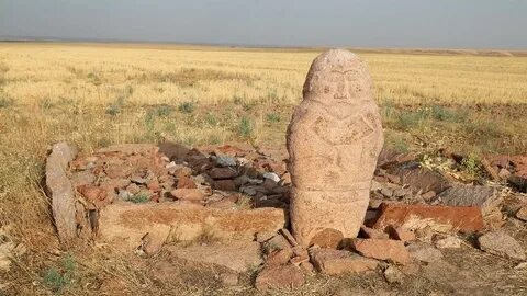 Үй жағдайында жалаңаш әйел