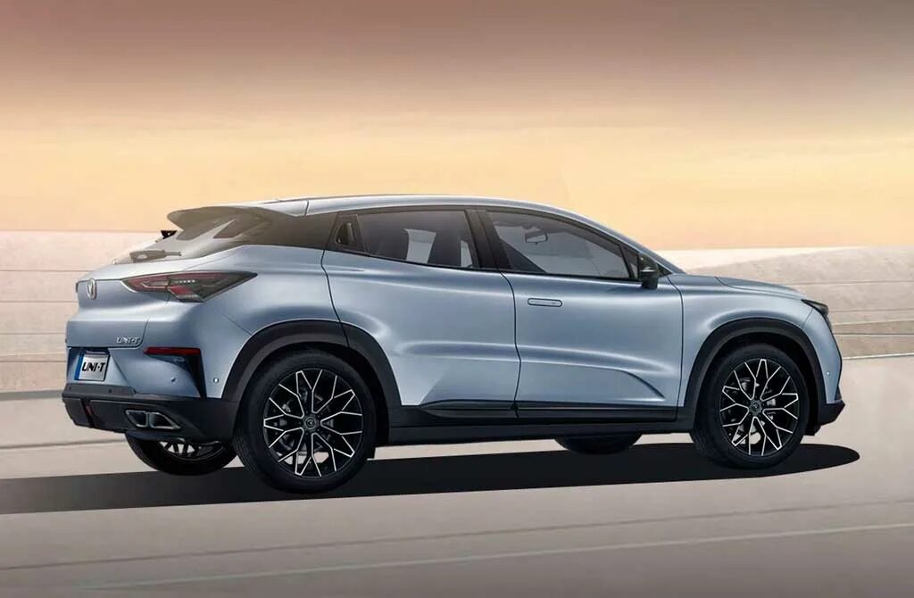 Changan uni t 2.0. Чанган юни-т 2025. чанган 2025. changan uni-t. чанган новые модели 2025.