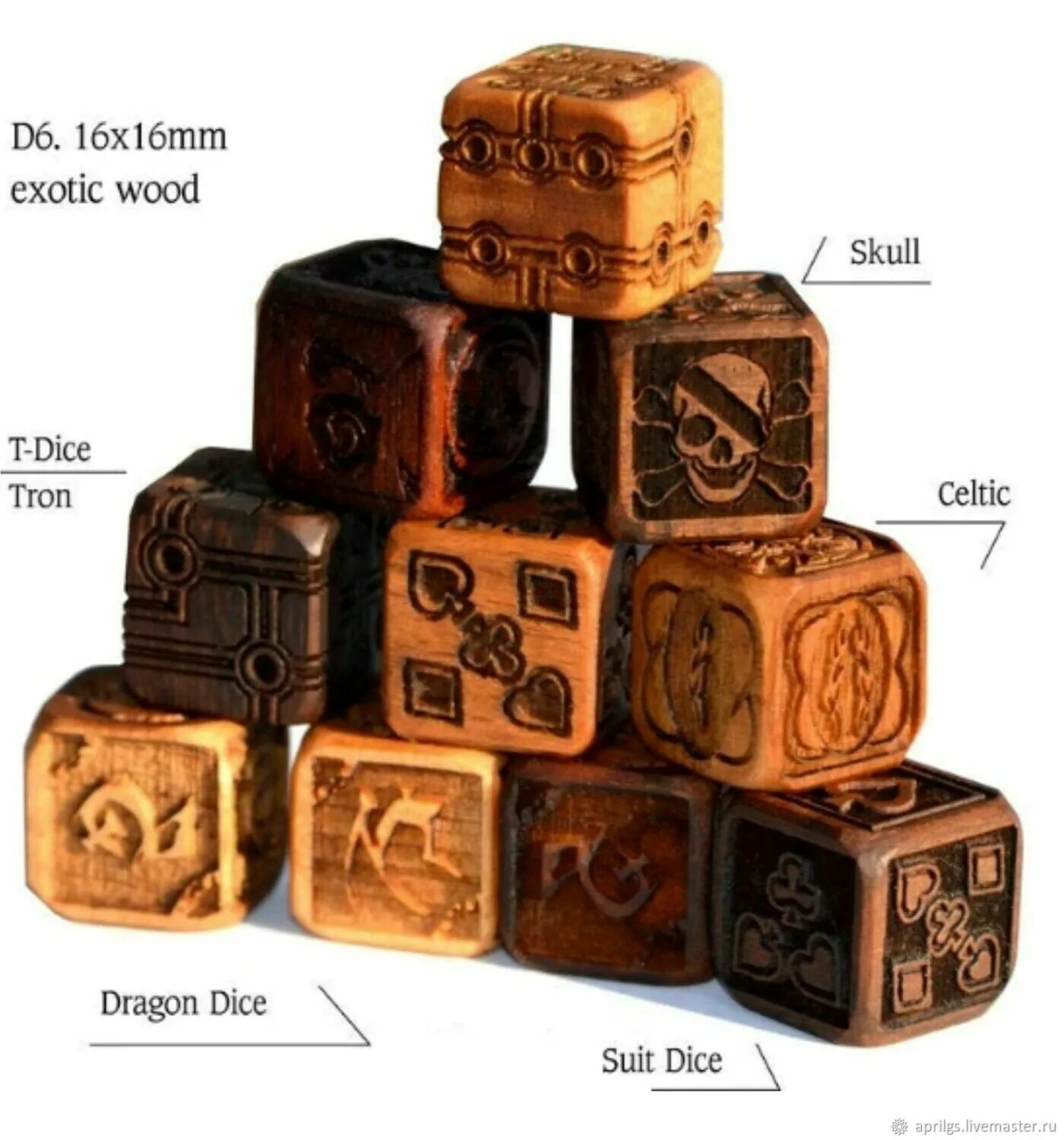 Игральные кубики tron dice. Деревянные игральные кости. DND кубики. Деревянный игральный кубик.