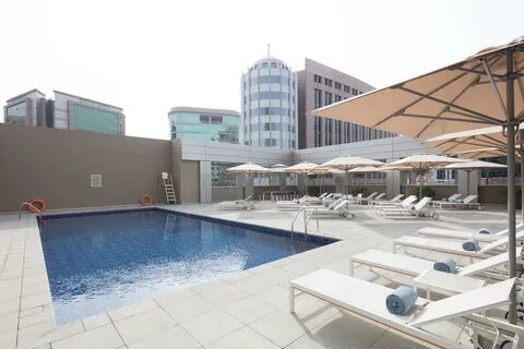 Row hotel