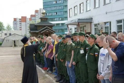 Призывники железнодорожного