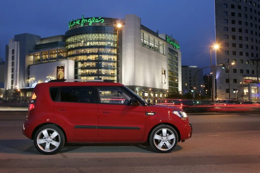 Длина киа соул. Kia Soul 2009. Kia Soul 2008. Киа соул 2009 года. Киа соул 2008г.