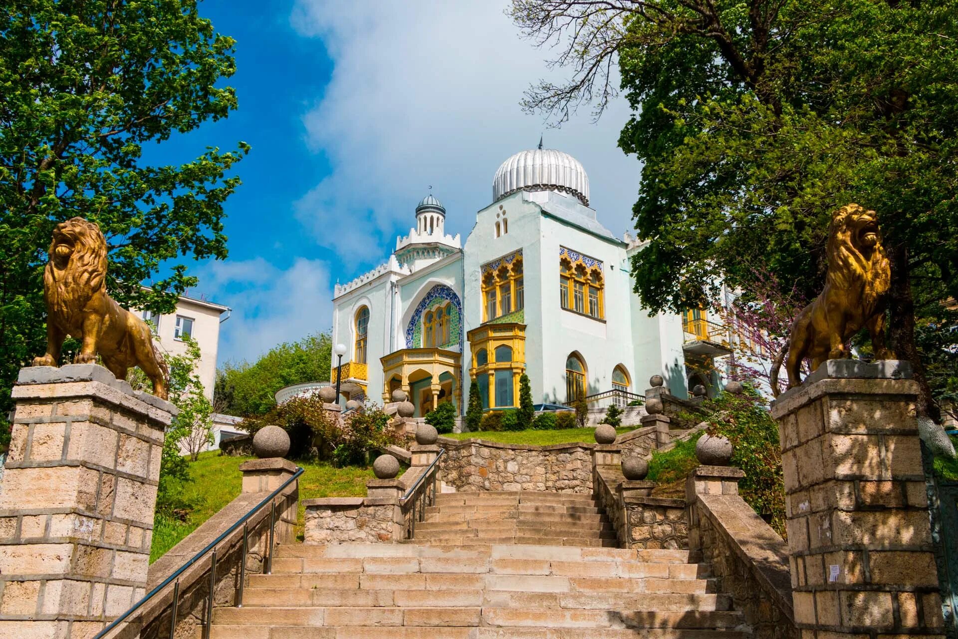 Экскурсионные туры в кисловодск. Железноводск дворец Эмира. Курортный парк Железноводск дворец Эмира Бухарского. Ессентуки дворец Эмира Бухарского. Дворец Эмира Бухарского (Ялта).