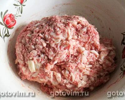 Говяжьи котлеты с капустой
