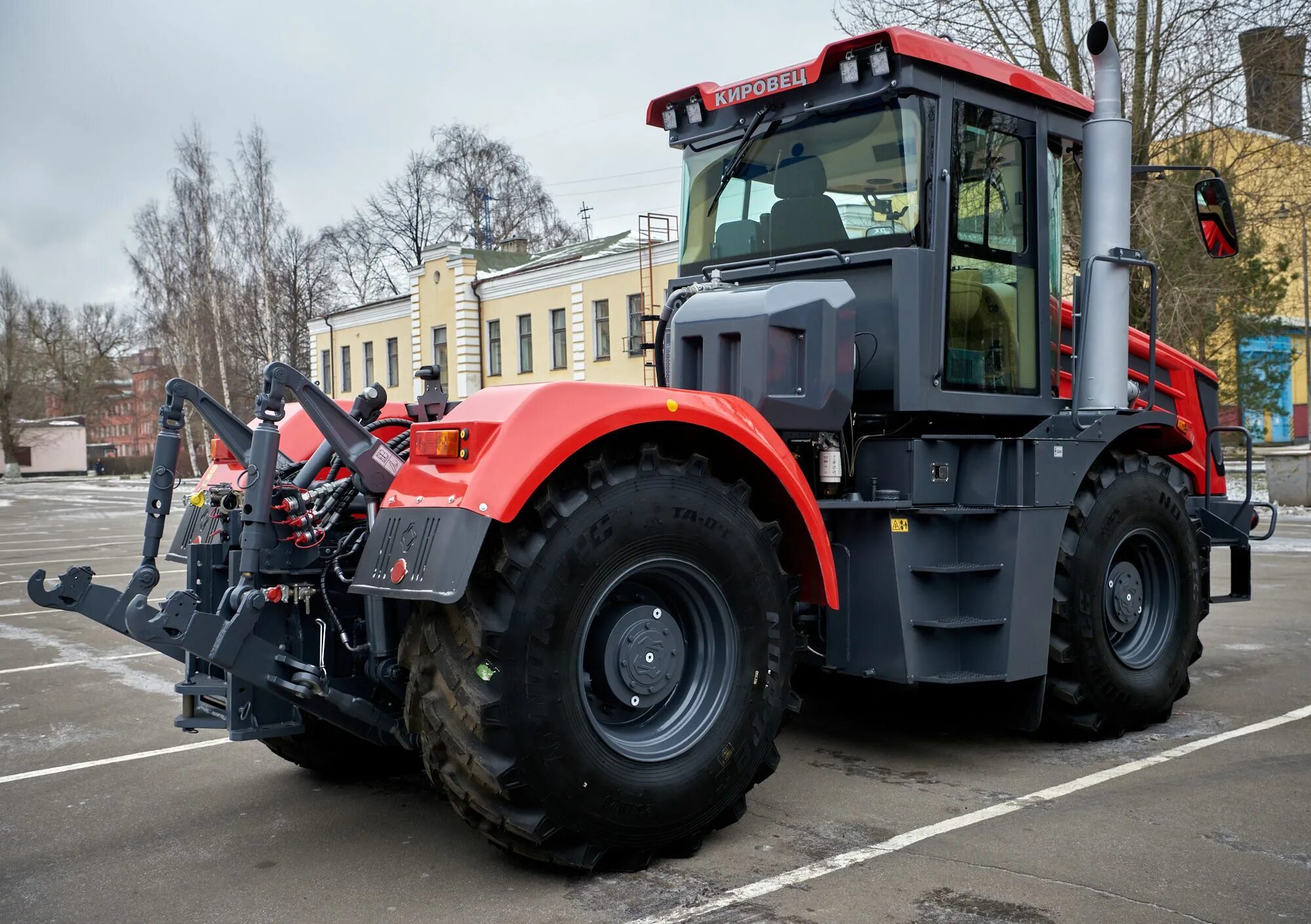 Кировец к-525 премиум. Трактор Кировец 2021. Новый трактор Кировец 2020. Трактор кировец к 525