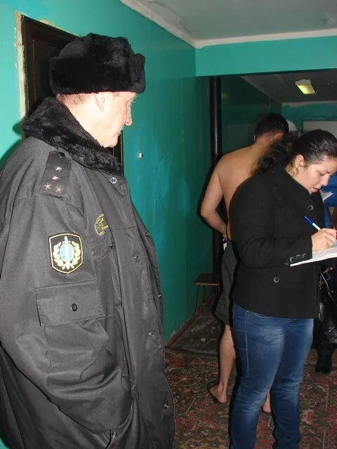 Администрация комсомольского района набережные челны. Служба судебных приставов набережных челнов. Комарова 35б набережные челны судебные приставы. Абрамов андрей фссп. Судебных приставов набережные челны #1.