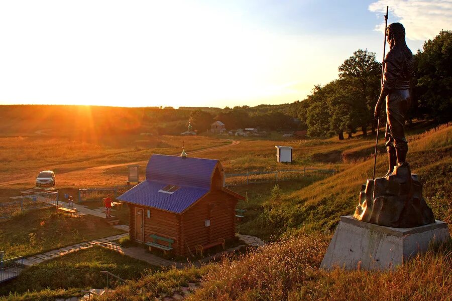 Родник «неклиновский», святой источник у иверского монастыря. Зеленый дол порецкий район. Святой источник в чувашии. Святые места в чувашии. Святые источники в с.