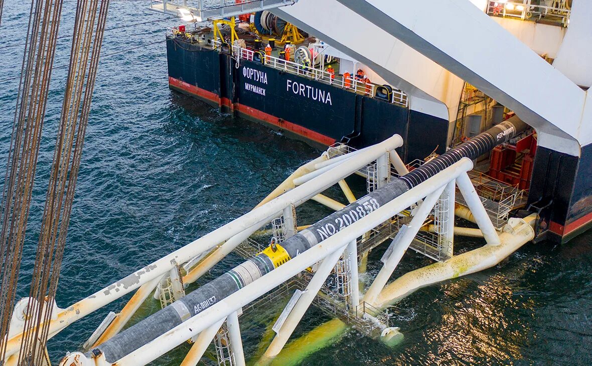 Диаметр трубы северного потока 2. Поток 2 книга. Поток 2 книга. Строение северного потока. Газопровод северный поток 2 маршрут.