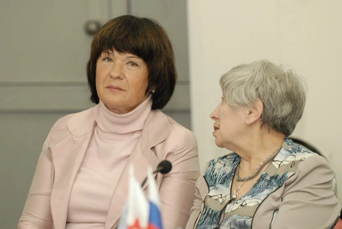 Творогова надежда дмитриевна психология. Д. Глозман жанна марковна. Практикум по психологии. Творогова психология.