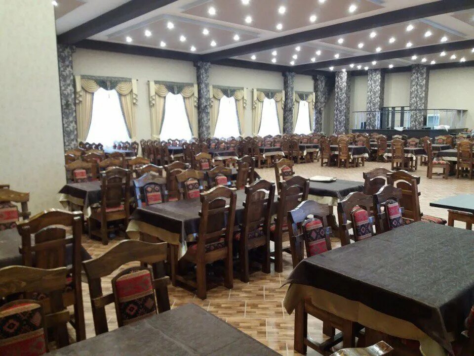 Бакинский дворик ухта 2021. Ресторан бакинский дворик ухта. Ресторан ухта. Бакинский дворик ухта. Бакинский дворик ухта.