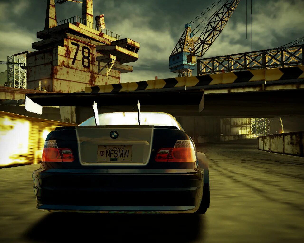 Машины в игре most wanted. BMW most wanted 2005. Игра NFS most wanted 2005. БМВ нфс мост вантед 2005. NFS most wanted 2005 БМВ.