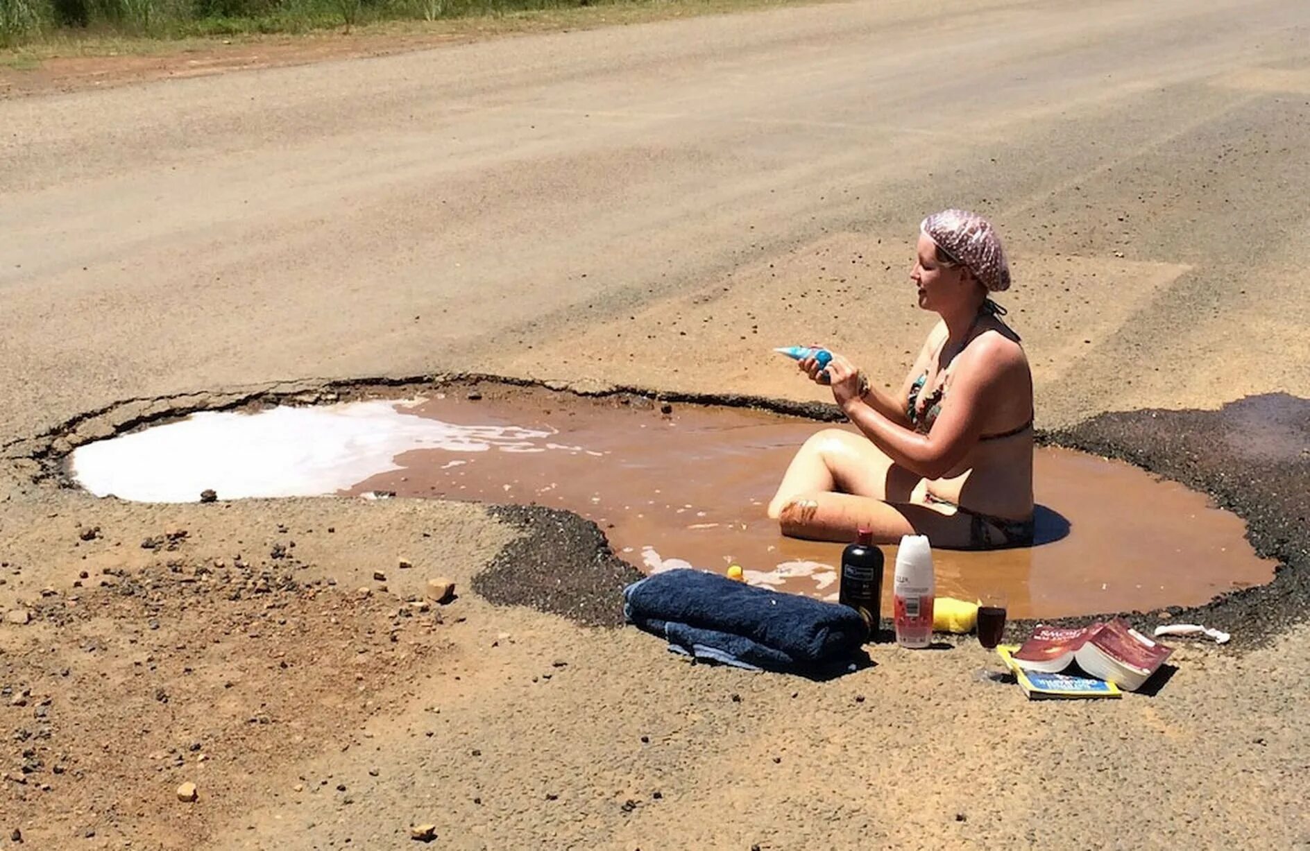 Отпуск в никуда. Прикольные фото с отдыха. Приколы про отдых. Море юмор. Отпуск море юмор.