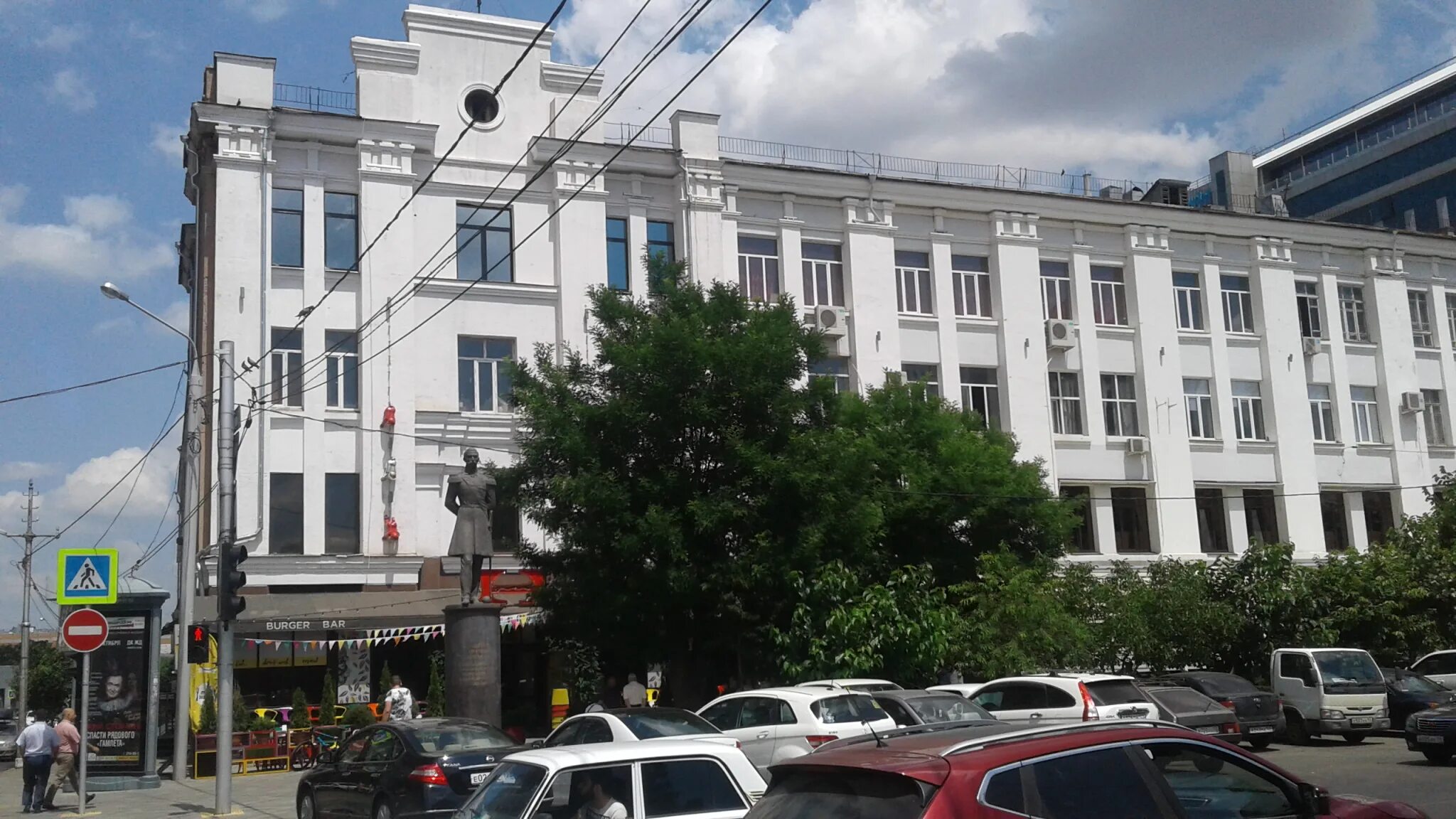 Lа Villa, Krasnodar - Рашпилевская ул., 106А (Вход с ул. Буденого), Krasnodar, K