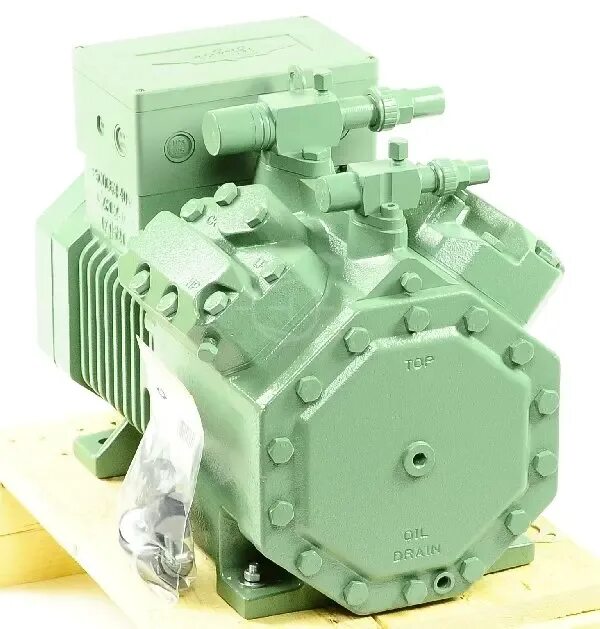 Компрессор csh7573-90y-40p. 2y-40s. Компрессора битцер характеристики. Компрессор bitzer 4ncs-12. Компрессор bitzer 4.