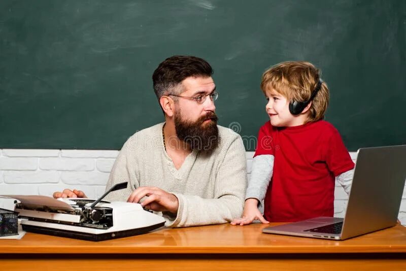 Father and teacher игра прохождение. Her father a teacher. Her father a teacher. Father teaching psd. Папа учитель.
