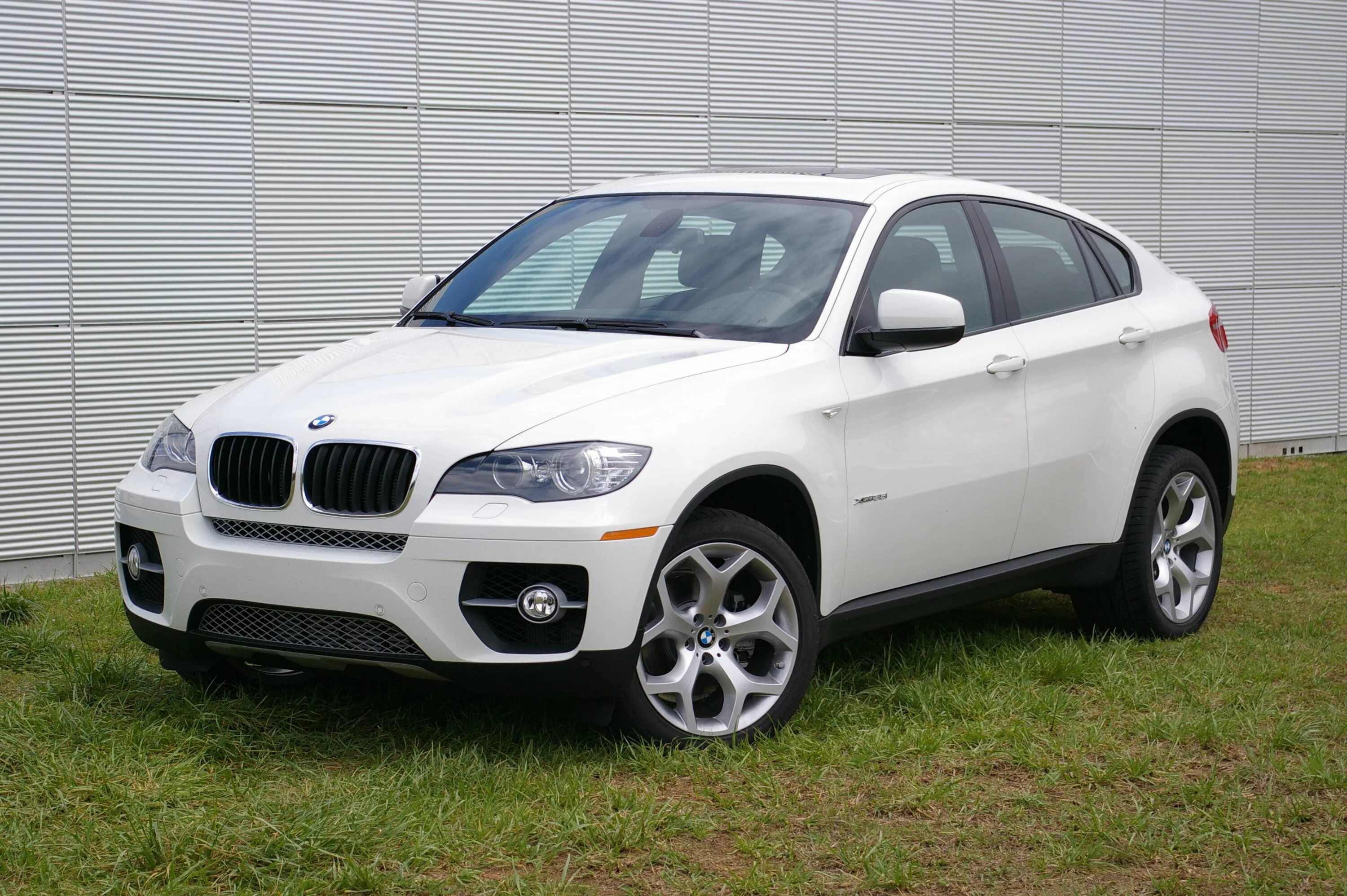 БМВ х6. БМВ x6 2006. BMW x6 2013. BMW x6 e71. 6 сентября 2010 года