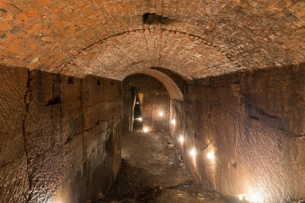 Туннели евреев. Тоннель киетаки призраки. Городские тоннели. Туннели евреев. Туннели евреев.