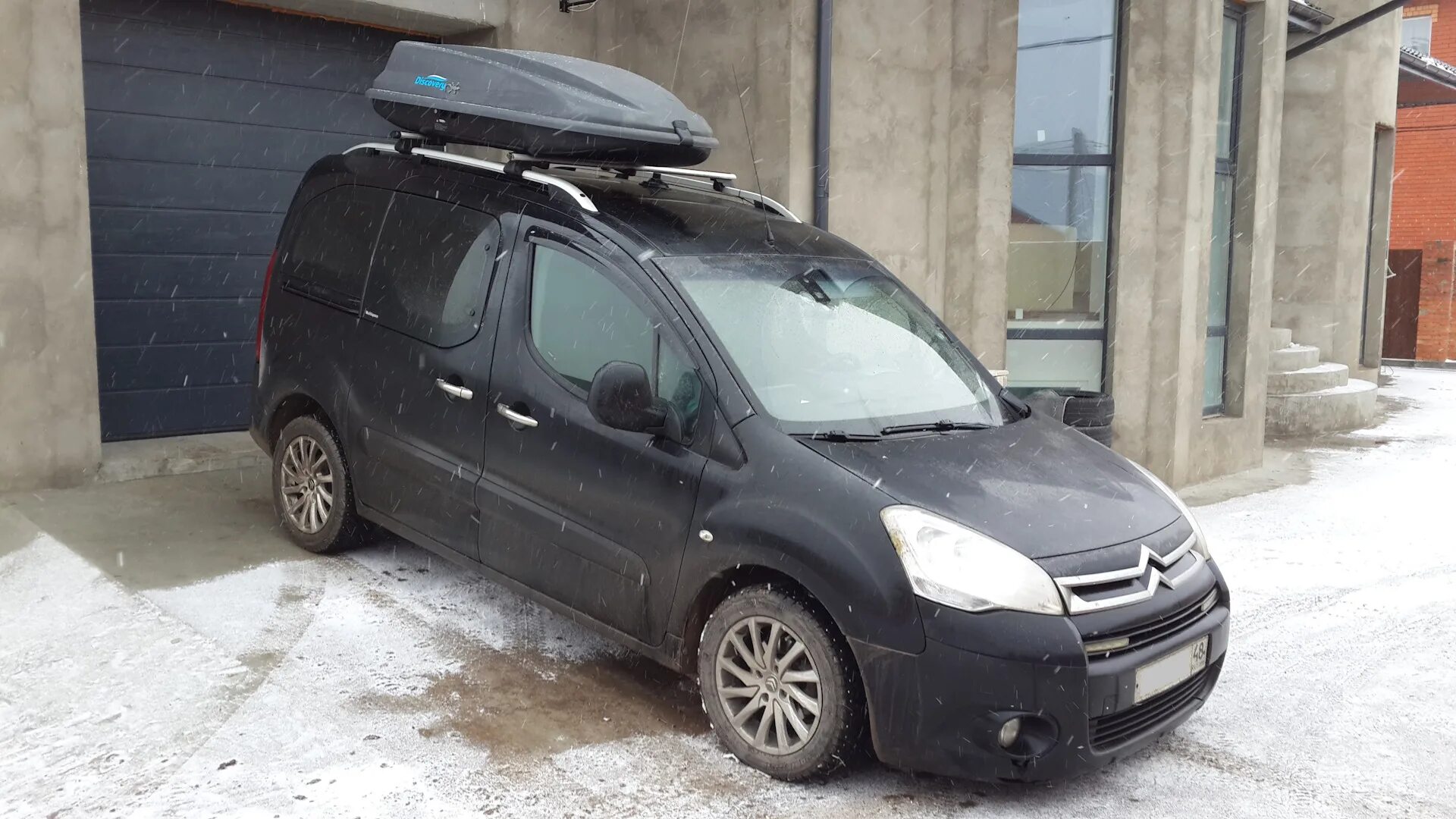 Ситроен берлинго 2023. Диски ситроен берлинго в9. Ситроен берлинго на 17 дисках. Peugeot partner r18. Диск ситроен берлинго.