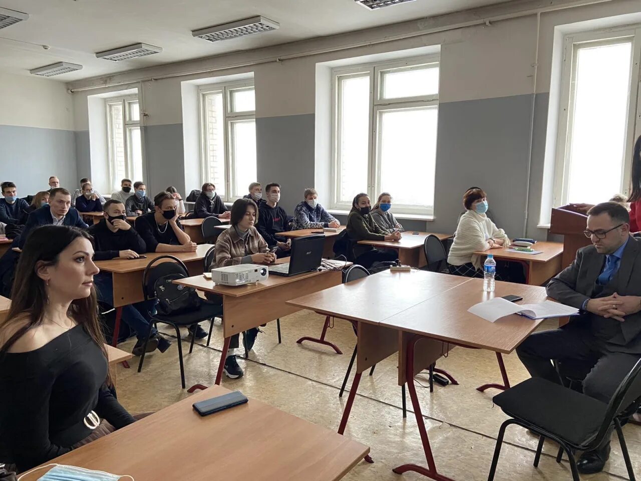 баландин ивгу факультет. ивгу математический факультет преподаватели. юрфак ивгу. корпус юрфака ивгу. соколова ннгу юрфак.