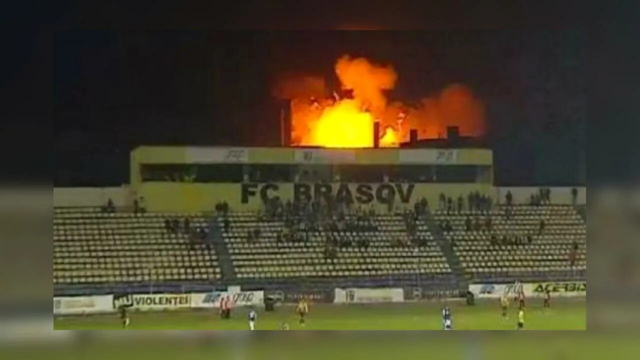 Взрыв на стадионе. Взрыв на стадионе White City Stadium.