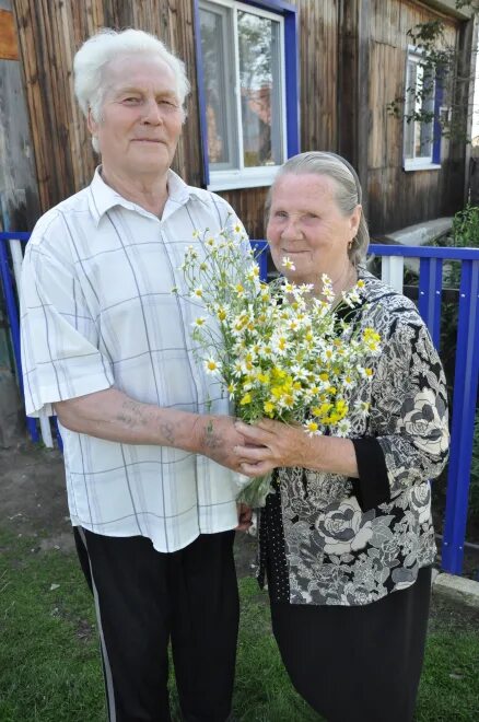 Ушаков семья. Фото семью ушакова юрия. Семья ушаковых. Родители ушакова. Семья ушаковых.