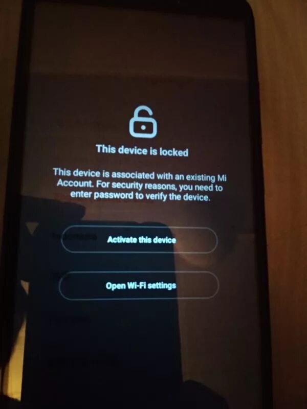 Блокировка redmi 8. This device Locked. The device is Locked. Сяоми this device is Locked. Ксиаоми редми this device is Locked.