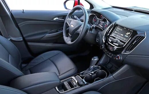 Opel cruze. Chevrolet Cruze 2019 Interior. Chevrolet Cruze 2019 хэтчбек салон. Салон Круз 2019. Шевроле Круз хэтчбек 2019.