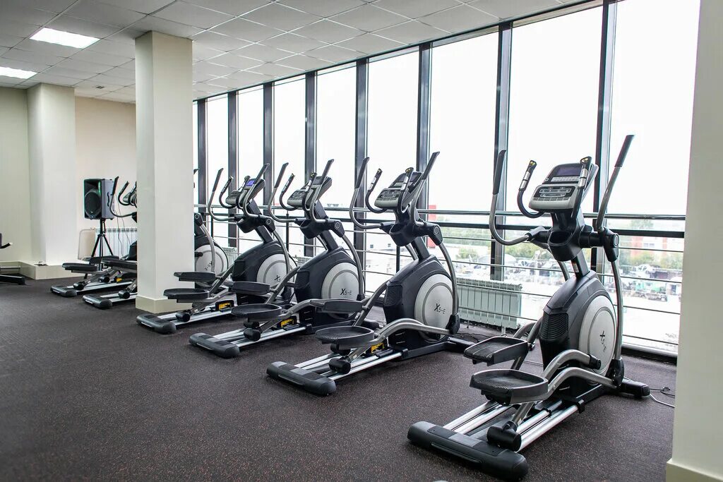 Gymnasium зал. спарта уфа тренажерный зал. фитнес центр спарта. тренажерный зал томск. Powerhouse gym хохрякова 10.
