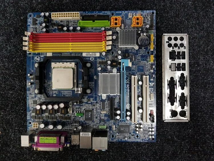 Gigabyte ga-ma69vm-s2 fusb1. Системная плата gigabyte ga-ma69vm-s2. Gigabyte ga-ma69vm-s2. Gigabyte ma69vm s2. Gigabyte ma69vm s2.