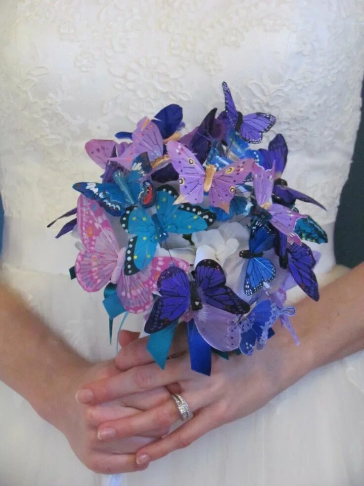 Букет из бабочек. Свадебный букет из бабочек. Букет невесты из бабочек. Букет из бабочек своими руками.