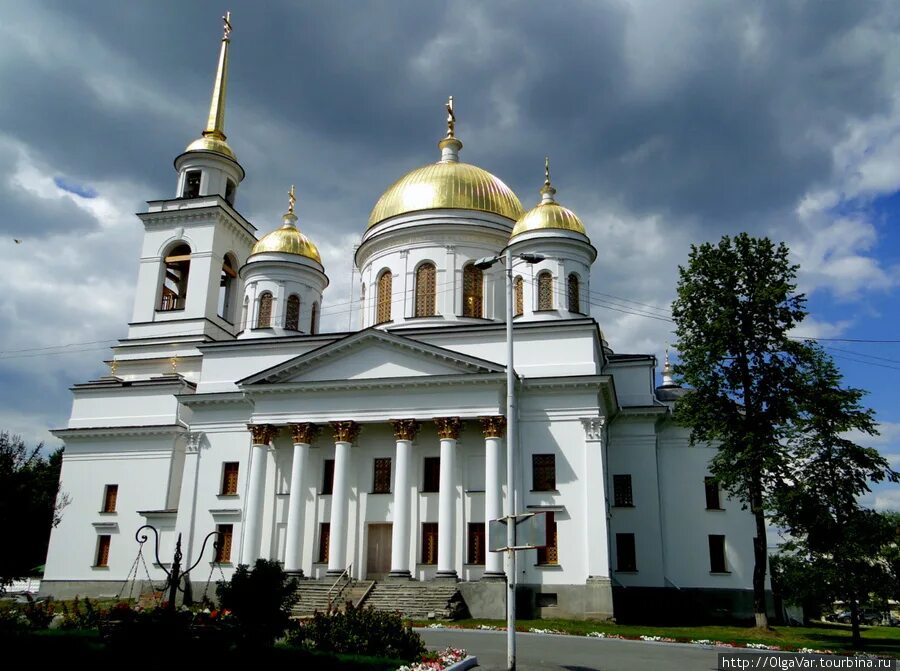 Ново-Тихвинский монастырь Екатеринбург. Новотихвинский женский монастырь Екатеринбург. Зеленая роща Новотихвинский монастырь.