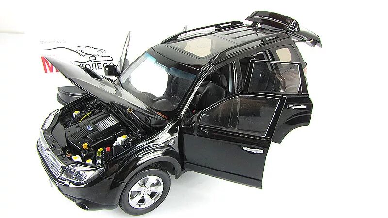 Subaru Forester 1:18. Subaru Forester sh модель 1:24. Субару Форестер 1 18. Игрушка 1 18 Субару Форестер. Коллекционные 1 18 купить