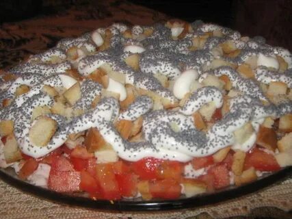 Рецепт салата с маком и копченой курицей