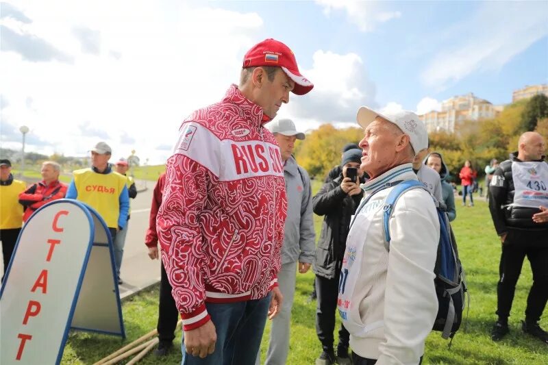 Сколько сегодня в чебоксарах. Чебоксары нация людей. Чебоксары кросс площадка сладкой жизни. Новости Чебоксары сегодня. Новости Чебоксары вчерашние про город.