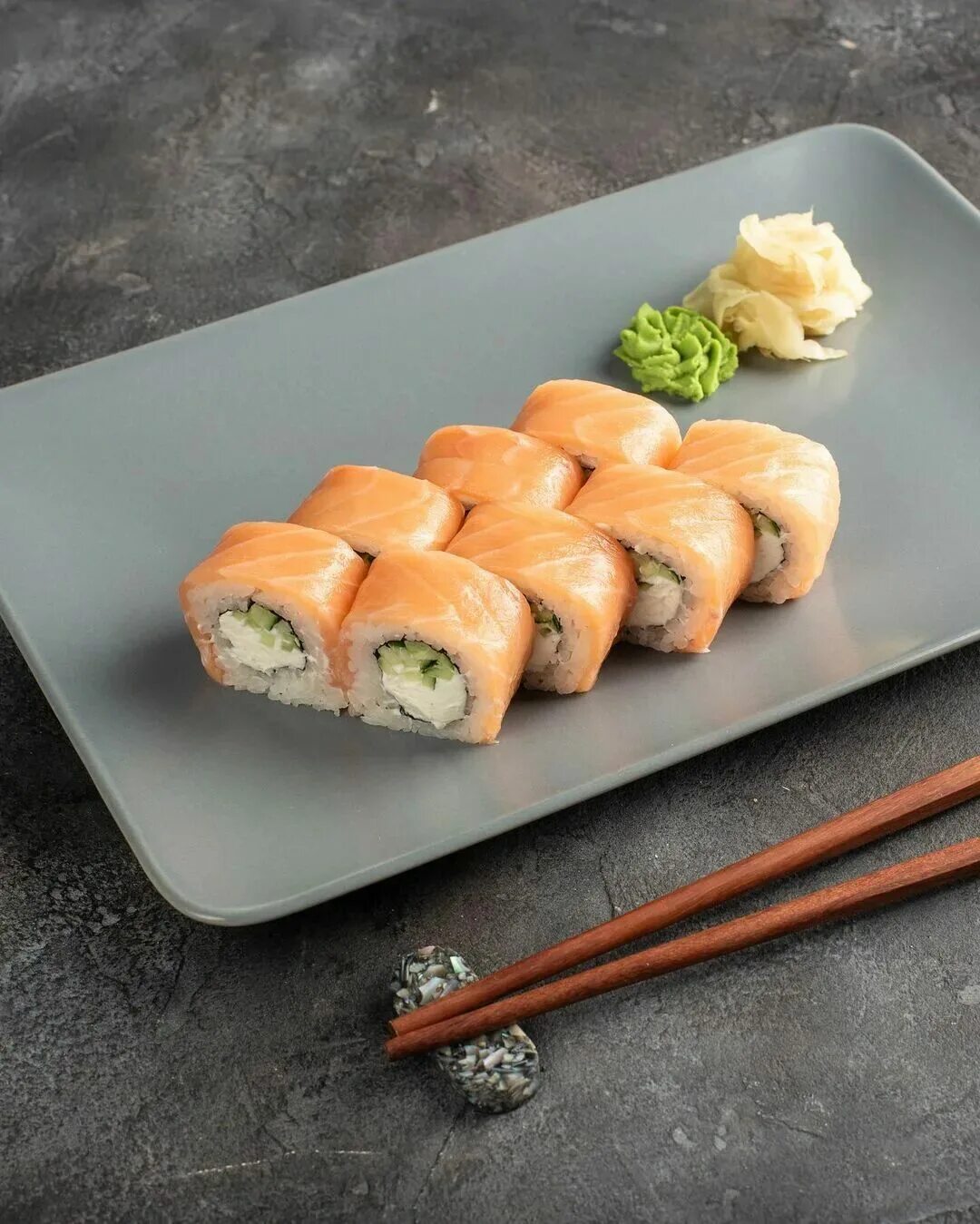 Роллы краснодар всадник. Лучшие суши в краснодаре. Васаби краснодар суши. Палочки для роллов. Сеты краснодар.