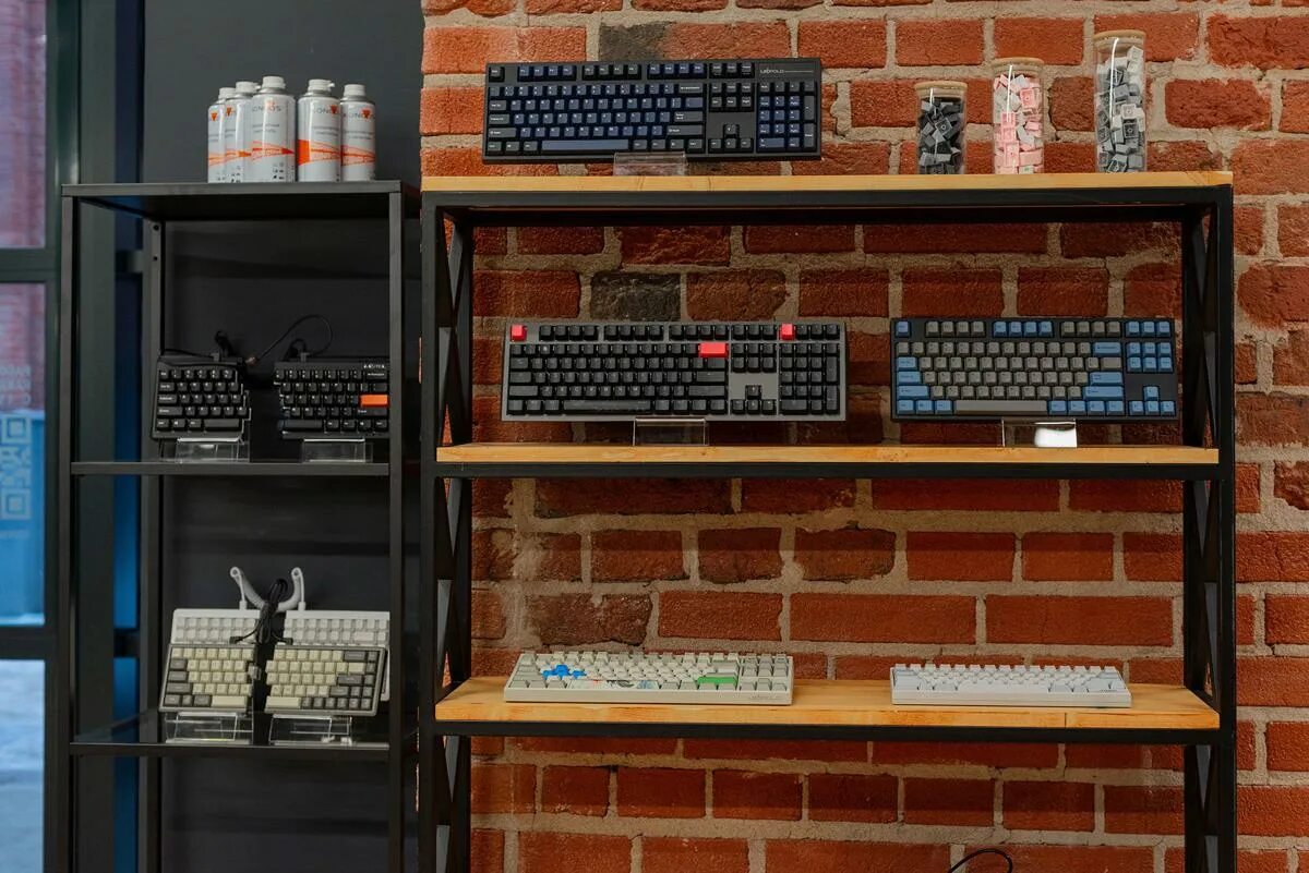 Geekboards. Geekboards шоу рум. geekboards москва. гикбордс клавиатуры. японский сет geekboards.