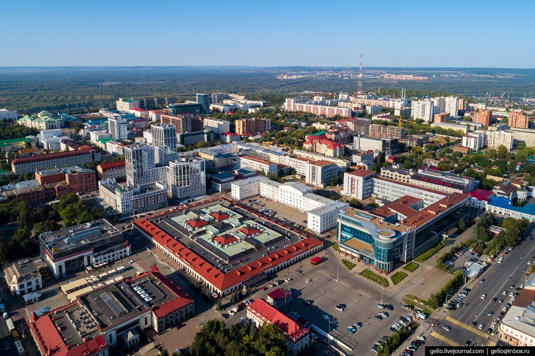 Начало города уфы. Гостиный двор Уфа вид сверху. Уфа центр города. Уфа с птичьего полета. Гостиный двор Уфа.