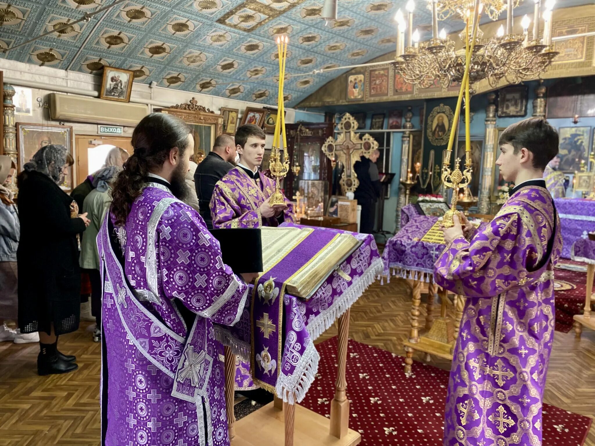 Погода в станице ярославской краснодарского края. Храм села великое Ярославской епархии. Станица Ярославская. Монастырь в Мостовском районе Краснодарского края. Площадь станицы Ярославской Мостовского.