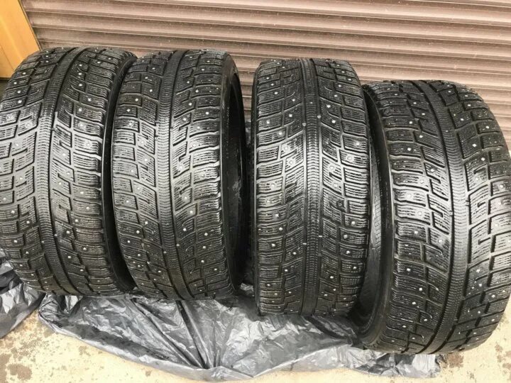 Zeta antarctica 225 40 18. Зимняя резина р17 225/55 елочка. Шип 18. Шипы шины 225. Резина пирелли 225 45 17.