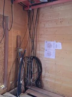 Электропроводка в деревянном доме своими руками пошаговая